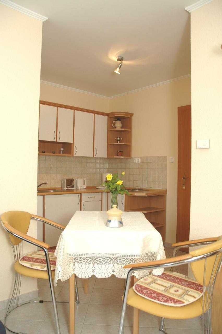 Kanizsai Apartman Apartment Zalakaros Bagian luar foto